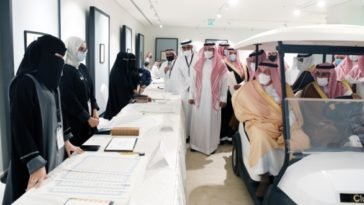 Vaccination Mandatory for Workers in Commercial Places-SaudiExpatriate.com