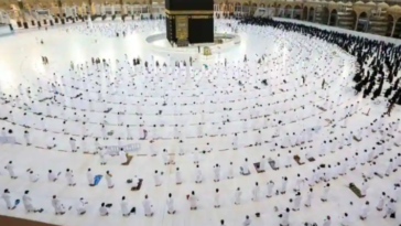 135,000 Umrah & Prayer Permits Daily for Prophet's Mosque